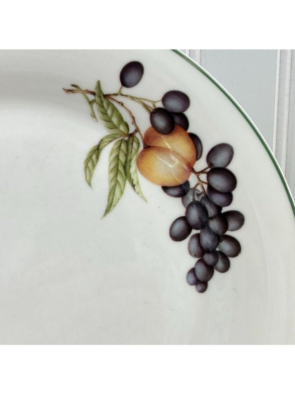 Royal Doulton China 4 Ashberry Dinner Plates 10.5" Fruit England White - Picture 6 of 12